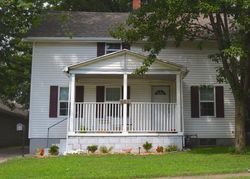 Pre-foreclosure in  N OSBURN AVE Springfield, IL 62702