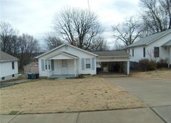 Pre-foreclosure in  READING AVE Maryland Heights, MO 63043