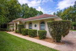 Pre-foreclosure in  COLONIAL DR Saint Augustine, FL 32086