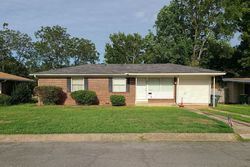 Pre-foreclosure in  IVY DR Little Rock, AR 72209