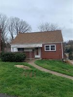 Pre-foreclosure in  DRYCOVE ST Pittsburgh, PA 15210