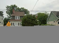Pre-foreclosure in  MELROSE AVE Lansdowne, PA 19050