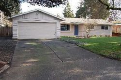 Pre-foreclosure in  SW 191ST CT Beaverton, OR 97078