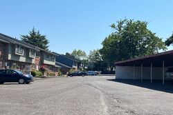 Pre-foreclosure in  NE HOGAN DR Gresham, OR 97030
