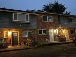 Pre-foreclosure in  NE HOGAN DR Gresham, OR 97030