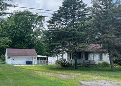 Pre-foreclosure in  RAMBO LN Toledo, OH 43623