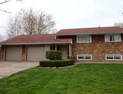 Pre-foreclosure in  VENICE HEIGHTS DR NE Warren, OH 44484