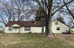 Pre-foreclosure in  HIGHLAND AVE Canal Winchester, OH 43110
