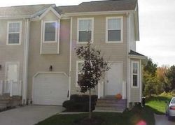 Pre-foreclosure in  PENN PL Painesville, OH 44077
