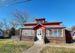 Pre-foreclosure in  CENTER RIDGE RD North Ridgeville, OH 44039