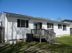 Pre-foreclosure in  WINDLASS DR Manahawkin, NJ 08050