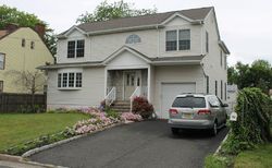 Pre-foreclosure in  MONTROSE AVE South Plainfield, NJ 07080