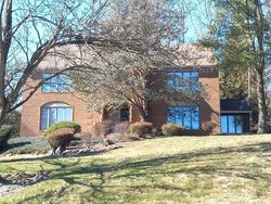 Pre-foreclosure Listing in SUNRISE CIR HOLMDEL, NJ 07733