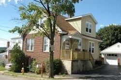 Pre-foreclosure Listing in HILLCREST AVE LITTLE FALLS, NJ 07424