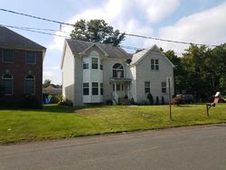 Pre-foreclosure in  PHILIP ST Edison, NJ 08820