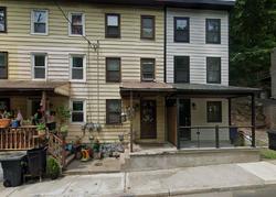 Pre-foreclosure Listing in YORK ST LAMBERTVILLE, NJ 08530