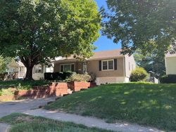 Pre-foreclosure in  N 28TH AVE Omaha, NE 68112