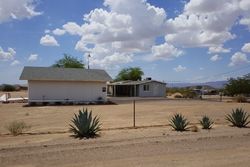 Pre-foreclosure in  W CRYSTAL DR Golden Valley, AZ 86413