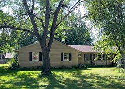 Pre-foreclosure in  BROADVIEW AVE Chaska, MN 55318