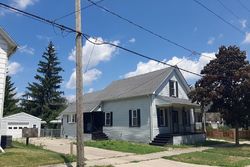 Pre-foreclosure in  18TH ST Bay City, MI 48708