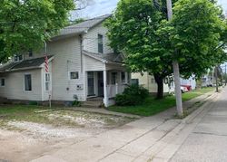 Pre-foreclosure in  S HICKORY ST Owosso, MI 48867