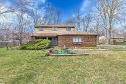 Pre-foreclosure in  LONG ST Harrison Township, MI 48045