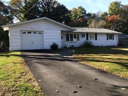 Pre-foreclosure Listing in COLGATE RD BEVERLY, MA 01915