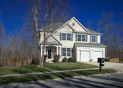 Pre-foreclosure in  WILDMEADOWS ST Waldorf, MD 20601