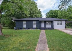 Pre-foreclosure in  MCEWEN DR NW Huntsville, AL 35810