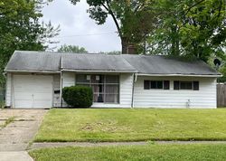 Pre-foreclosure in  KINGS HWY Cleveland, OH 44130