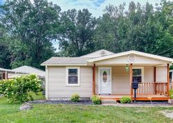 Pre-foreclosure in  DAHL RD Louisville, KY 40213