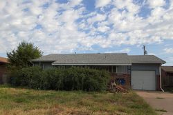 Pre-foreclosure in  E FORTUNA ST Wichita, KS 67216