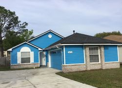 Pre-foreclosure in  HUDDERFIELD CIR W Jacksonville, FL 32246