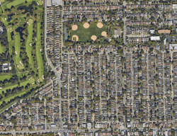 Pre-foreclosure in  N MOBILE AVE Chicago, IL 60630