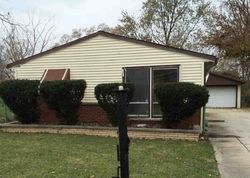 Pre-foreclosure in  ASHLAND AVE Markham, IL 60428