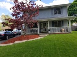 Pre-foreclosure in  JAMISON LN Hoffman Estates, IL 60169