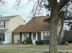 Pre-foreclosure in  STOCKLEY RD Downers Grove, IL 60516