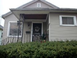 Pre-foreclosure in  SUMMIT ST Joliet, IL 60435