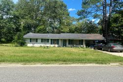 Pre-foreclosure in  N WASHINGTON ST Lyons, GA 30436