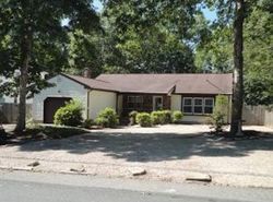 Pre-foreclosure in  COMPASS CT Manahawkin, NJ 08050