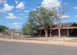 Pre-foreclosure Listing in W HILLVIEW ST WINSLOW, AZ 86047