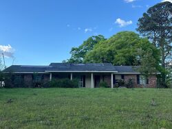 Pre-foreclosure in  COUNTY ROAD 9 Sweet Water, AL 36782