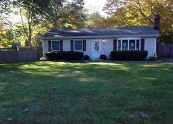 Pre-foreclosure in  SWEZEY LN Middle Island, NY 11953