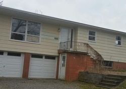 Pre-foreclosure in  FOREST ST Steubenville, OH 43953