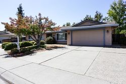 Pre-foreclosure in  SANTA RIDGE CIR Elk Grove, CA 95624