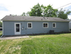 Pre-foreclosure in  W BITTERSWEET RD Washington, IL 61571