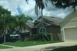 Pre-foreclosure in  WATERSIDE POINTE CIR Orlando, FL 32829