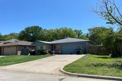 Pre-foreclosure in  STONE CREEK DR Mansfield, TX 76063