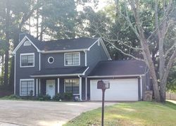 Pre-foreclosure in  CANTERBURY DR Jonesboro, GA 30238