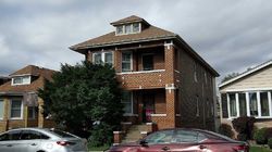 Pre-foreclosure in  S COLFAX AVE Chicago, IL 60617